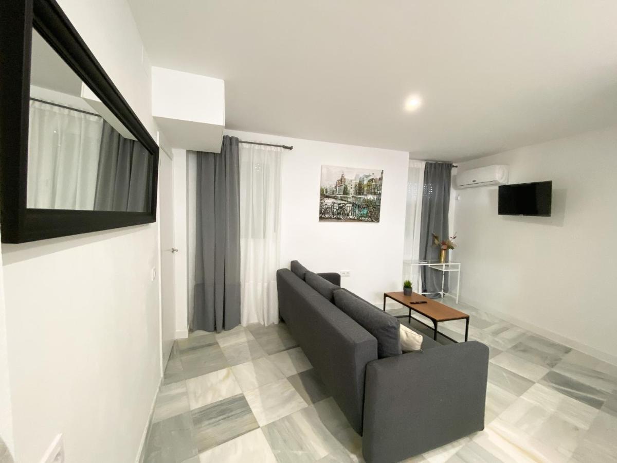 Apartamentos La Reina 阿尔科斯-德拉弗龙特拉 外观 照片