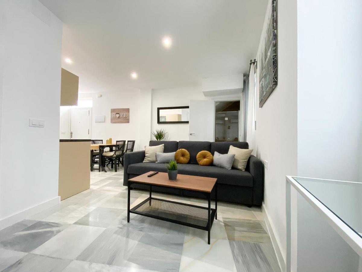 Apartamentos La Reina 阿尔科斯-德拉弗龙特拉 外观 照片