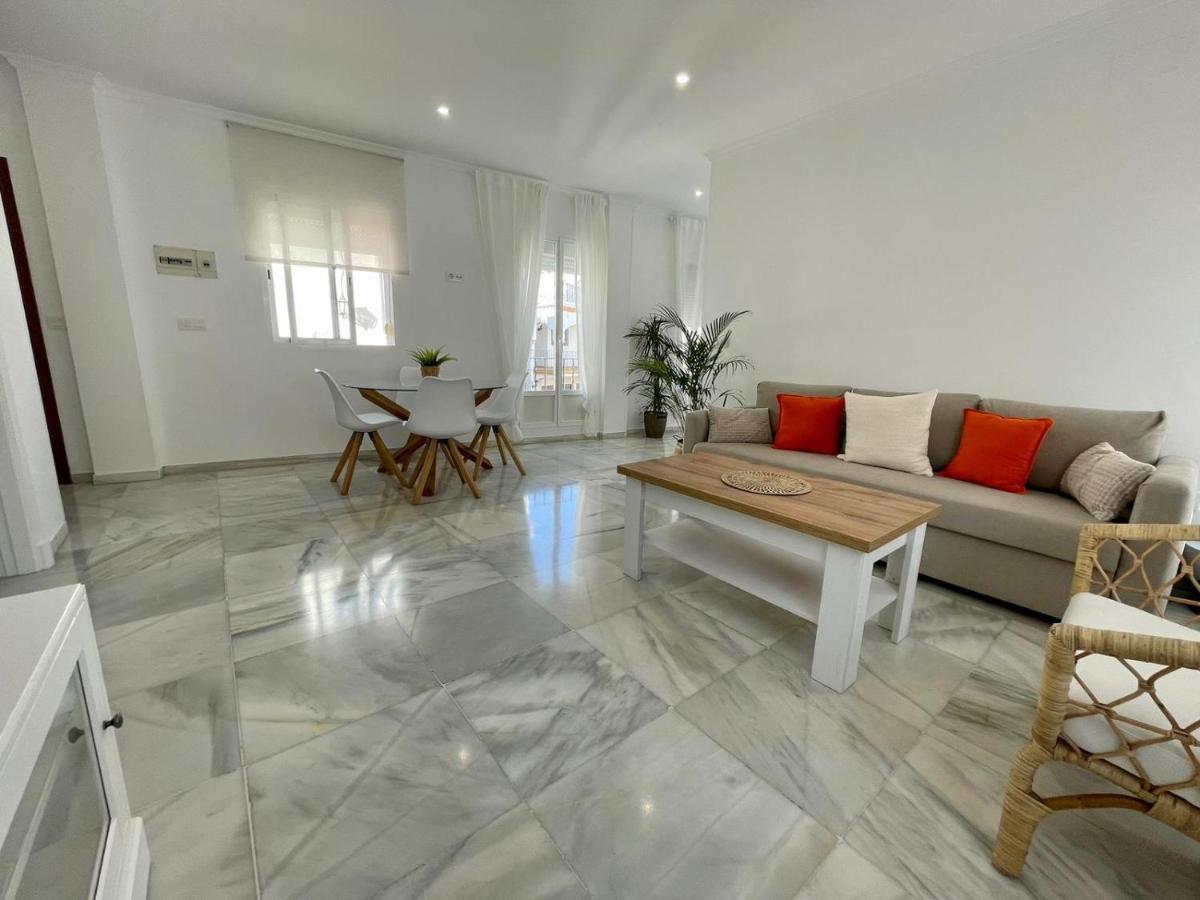 Apartamentos La Reina 阿尔科斯-德拉弗龙特拉 外观 照片